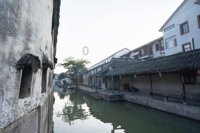 公路坦克战